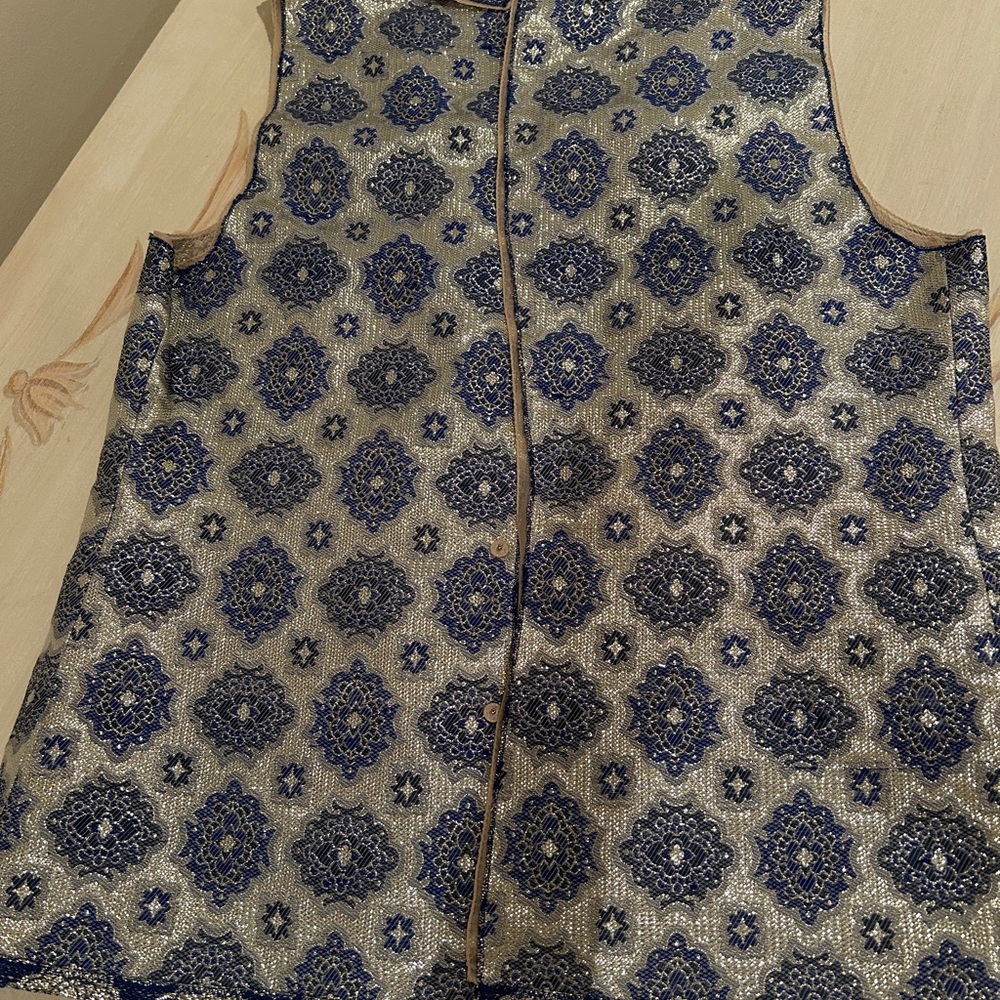 Prada size 42 Top Navy and Gold - Picture 5 of 14
